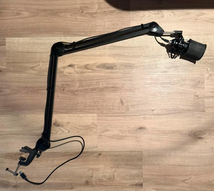 Trust Gaming USB microfoon + arm + popfilter voor streaming, Muziek en Instrumenten, Microfoons, Zo goed als nieuw, Ophalen of Verzenden