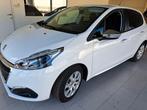 Peugeot 208 1200cc benz.slechts 6500 km bijna nieuw, Voorwielaandrijving, Euro 6, Wit, Bedrijf