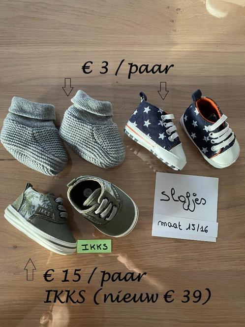SLOFJES BABY MAAT 15 TOT 19, Kinderen en Baby's, Babykleding | Schoentjes en Sokjes, Zo goed als nieuw, Jongetje of Meisje, Slofjes