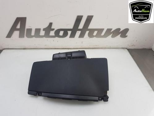 DASHBOARDKASTJE Partner (GC / GF / GG / GJ / GK) (|8226VV|), Auto-onderdelen, Dashboard en Schakelaars, Peugeot, Gebruikt