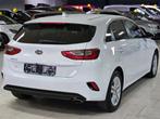 Kia Ceed cee'd 1.0i Front Lane Assist Led Cam Sensors Cruise, Auto's, Kia, Stof, Gebruikt, 1352 kg, USB