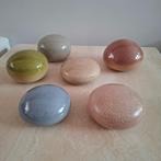 Collection de galets en céramique signés, Enlèvement