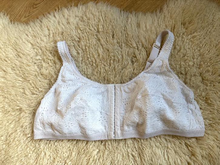 Amoena witte beha met sluiting vooraan, lace-look, 4XL, Vêtements | Femmes, Sous-vêtements & Lingerie, Soutien-gorge, Blanc, Enlèvement ou Envoi