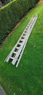 Échelle triple, Doe-het-zelf en Bouw, Ladders en Trappen, Ophalen, Gebruikt, Ladder, 4 meter of meer