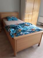 Bed in hout met hoge rug, 100 cm, Gebruikt, Eenpersoons, Bruin