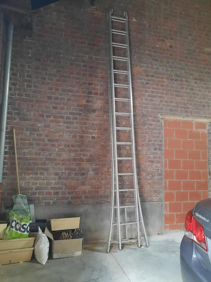 Grote Schuifladder / 2x16 Treden, Doe-het-zelf en Bouw, Ladders en Trappen, Gebruikt, Ladder, 4 meter of meer, Opvouwbaar of Inschuifbaar