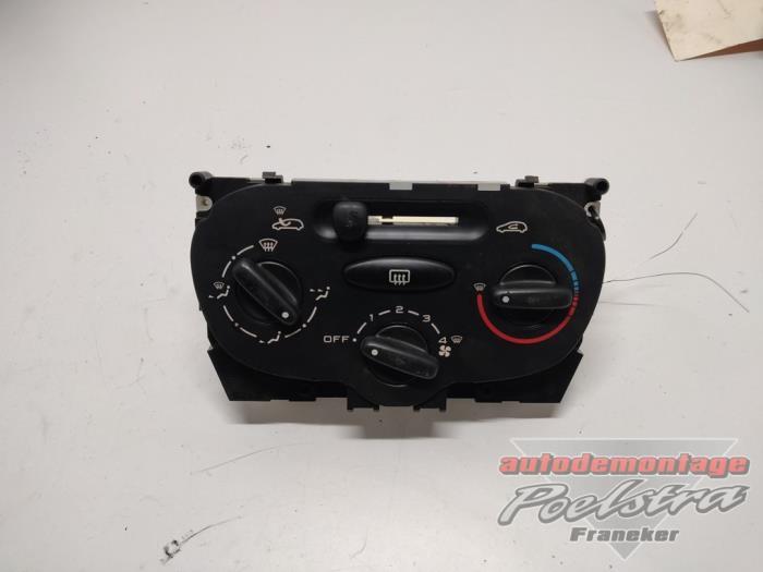 Kachel Bedieningspaneel van een Peugeot 206, Auto-onderdelen, Dashboard en Schakelaars, Peugeot, Gebruikt, Ophalen of Verzenden