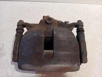 ETRIER DE FREIN AVANT GAUCHE Audi A3 Sportback (8VA / 8VF), Utilisé, Audi