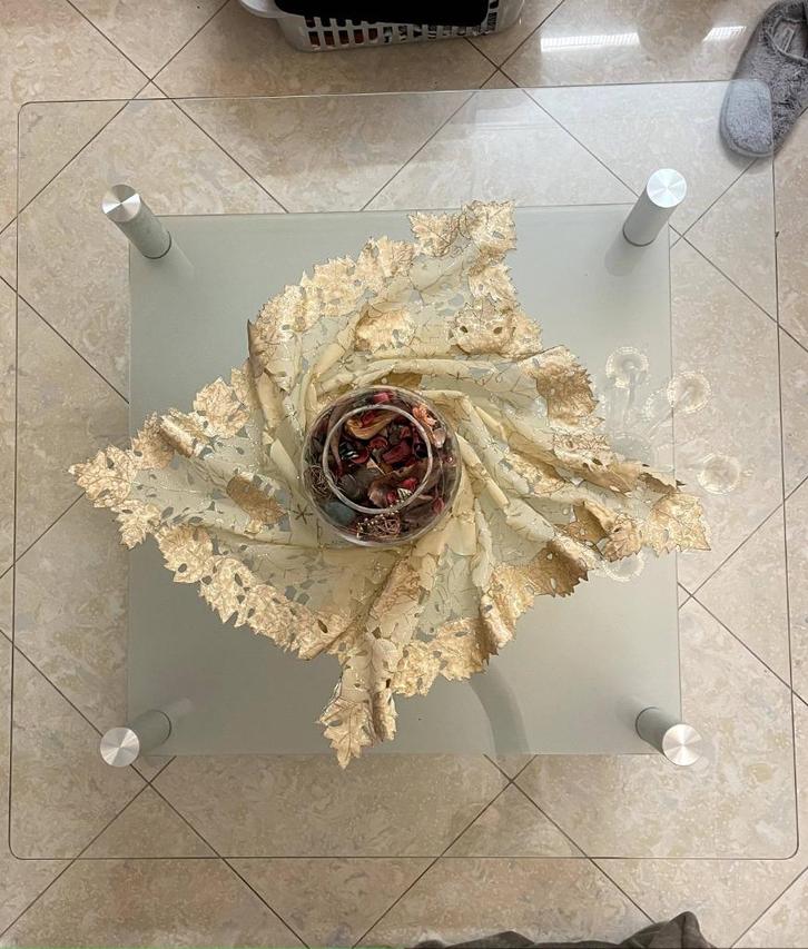 moderne glazen salontafel, Huis en Inrichting, Tafels | Salontafels, Gebruikt, Minder dan 50 cm, 50 tot 100 cm, 50 tot 100 cm