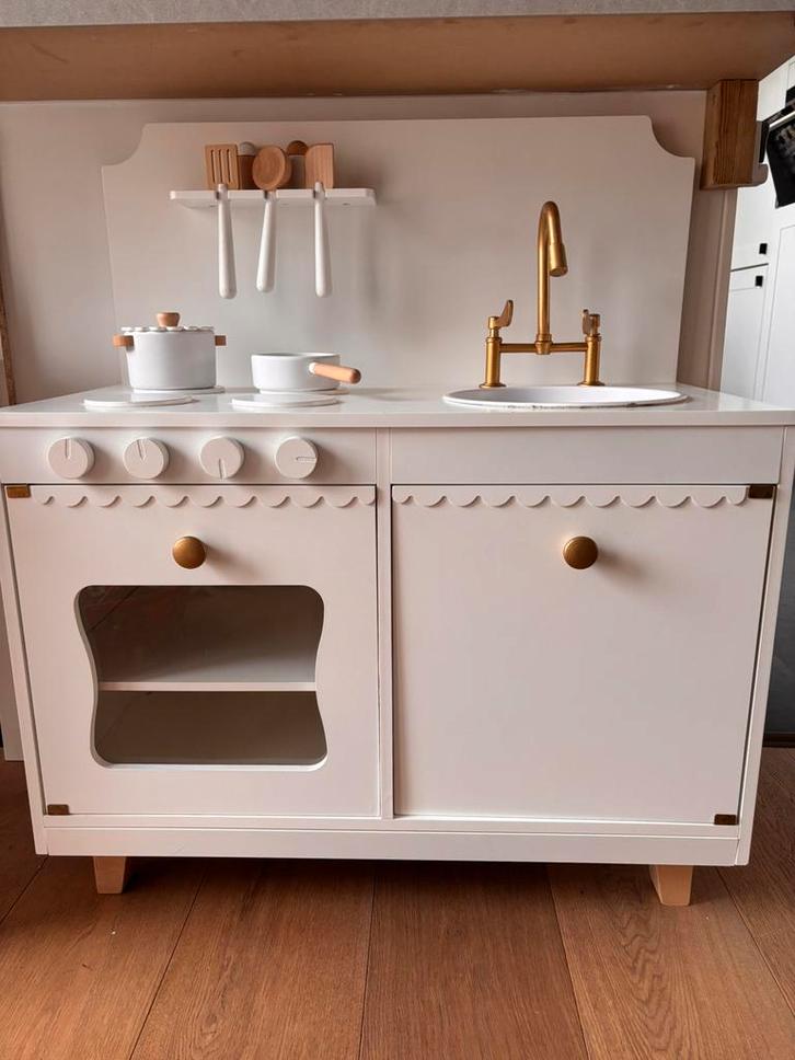 Petite Amélie speelkeuken ‘Sorbier’ | wit, Kinderen en Baby's, Speelgoed | Speelkeukens, Zo goed als nieuw, Speelkeuken, Hout