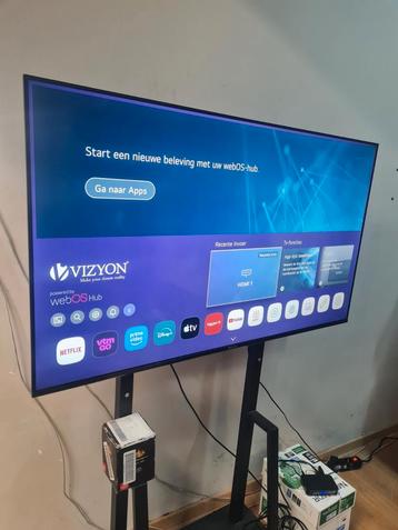 SmartTv 32,43,,55,65 75inch 4K Nieuwe  beschikbaar voor biedingen
