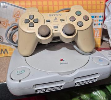 Playstation One Slim in goede staat  beschikbaar voor biedingen