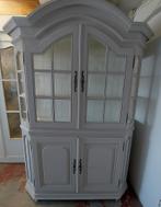 massief eiken vitrinekast. krijtverf, Huis en Inrichting, Ophalen, Zo goed als nieuw