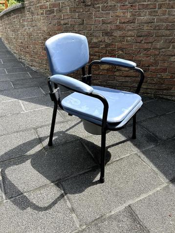 chaise percée, Divers, Enlèvement, Utilisé