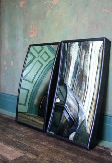 Lachspiegel glas kermis foor foire  beschikbaar voor biedingen