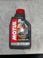 Huile motul 7100 10w40 4T neuve, Ophalen