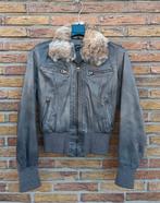 Amy Gee leren jas  Lijm voor konijnenbont, Kleding | Dames, Ophalen of Verzenden, Gedragen