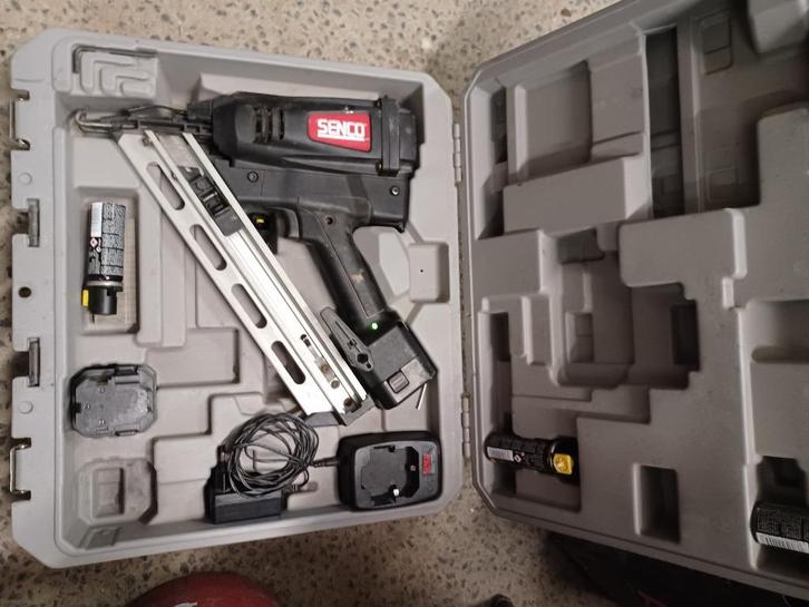 Senco GT50 AX Nagelpistool nagelschieter, Doe-het-zelf en Bouw, Gereedschap | Handgereedschap, Gebruikt, Ophalen of Verzenden