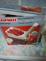 Kersenontpitter, Ophalen