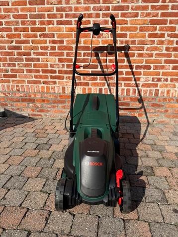 Bosch Grasmaaier 18V-32 draadloos met 15 mnd garantie, Tuin en Terras, Grasmaaiers, Ophalen, Zo goed als nieuw, Opvangbak