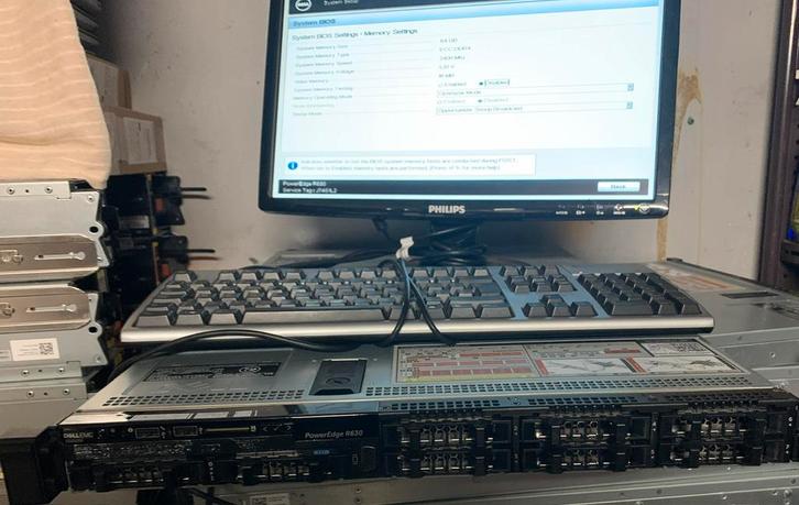 Dell PowerEdge R630 - Server - Intel - 64GB / 128GB, Computers en Software, Servers, Zo goed als nieuw, Ophalen of Verzenden