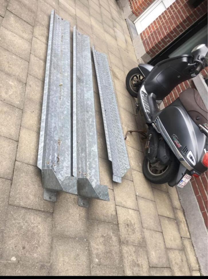 UNIEKE ❗❗❗ moto oprijplaat én inrijgoten = nergens te koop❗❗, Motoren, Overige Motoren, Ophalen