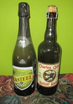 2 Grote Flessen Bier - Kasteel Hoppy / Keizer Karel, Ophalen of Verzenden, Zo goed als nieuw, Flesje(s)