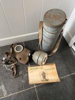 Verzameling legerspullen potk, Enlèvement