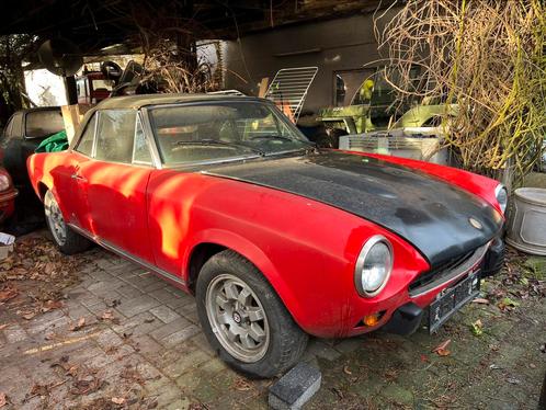 Fiat 124 Spider - Abarth look - Barnfind, Auto's, Oldtimers, Bedrijf, Abarth, Ophalen