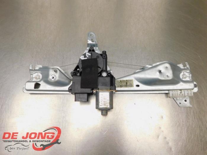 Ruitmechaniek 4Deurs rechts-achter van een Peugeot 308, Auto-onderdelen, Ruiten en Toebehoren, Peugeot, Gebruikt, 3 maanden garantie