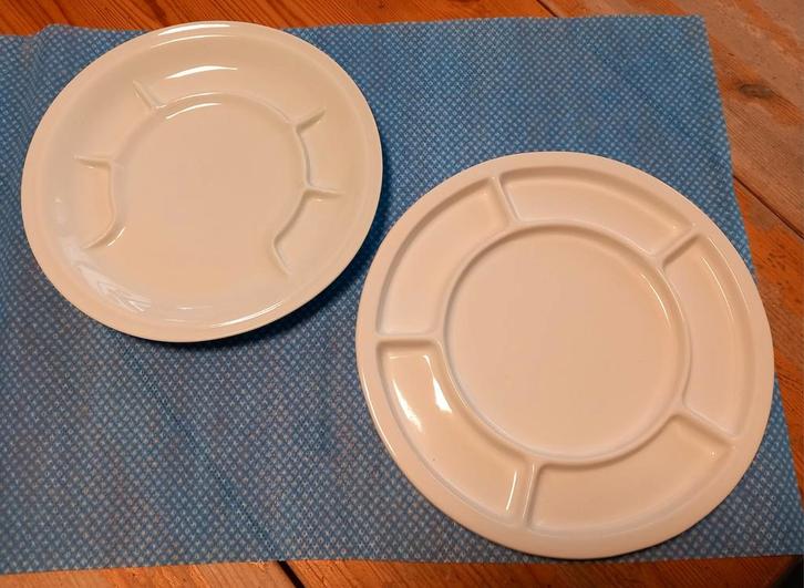 Fondue borden witte porselein 10 stuks, Huis en Inrichting, Keuken | Servies, Bord(en), Porselein, Ophalen