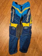 Crossbroek maat 32, Ophalen