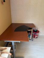 Grote (hoek) bureau, Huis en Inrichting, Bureaus, Ophalen, Zo goed als nieuw, Bureau