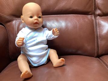 Baby Born pop jongen beschikbaar voor biedingen