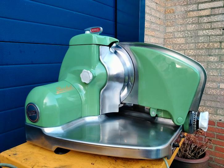 berkel 834 snijmachine in diverse kleuren, Articles professionnels, Horeca | Équipement de cuisine, Boulangerie et Boucherie, Utilisé