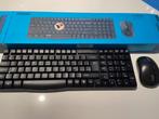 toetsenbord met draadloze muis, Azerty, Ophalen of Verzenden, Zo goed als nieuw, Draadloos