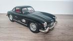 Mercedes 300 SL 1:18 Bburago, Hobby en Vrije tijd, Modelauto's | 1:18, Ophalen of Verzenden, Gebruikt, Auto, Burago