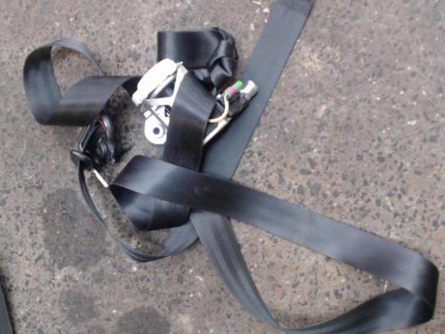 Ceinture avant droit Skoda Fabia 2 2010-2014 LP/14771, Auto-onderdelen, Interieur en Bekleding, Skoda, Gebruikt, Ophalen
