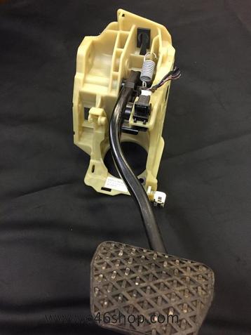 Rempedaal BMW E60 E61 530d automaat  beschikbaar voor biedingen