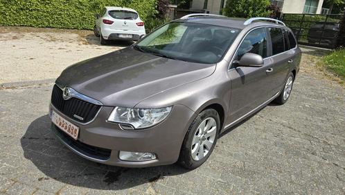 Skoda Superb Superb Combi 1.6 TDI GreenLine, Auto's, Skoda, Particulier, Superb, ABS, Airbags, Airconditioning, Boordcomputer