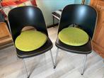 2 Vintage stoelen, Huis en Inrichting, Ophalen, Gebruikt, Zwart, Twee