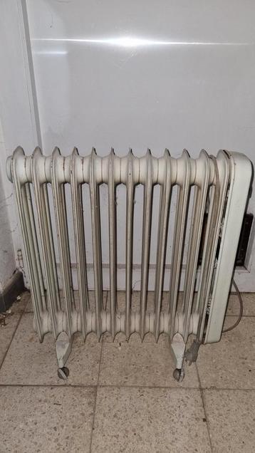 Zeer krachtige olieradiator beschikbaar voor biedingen