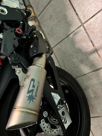 Spark Grid-O Slip on Bmw S1000r/rr 2021-2025 beschikbaar voor biedingen