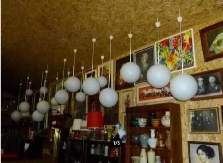 vintage Peill & Putzler opaal hanglamp 70er, Huis en Inrichting, Lampen | Hanglampen, Zo goed als nieuw, 50 tot 75 cm, Glas, Metaal