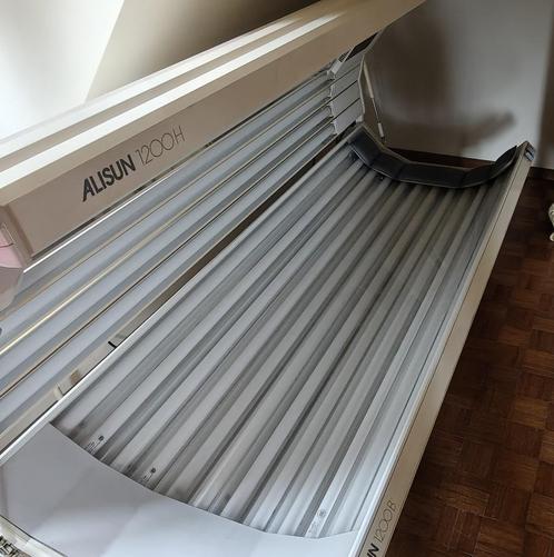 Zonnebank Alisun 1200 te koop, Elektronische apparatuur, Zonnebanken en Gezichtsbruiners, Gebruikt, Zonnebank dubbelzijdig, 15 lampen of meer