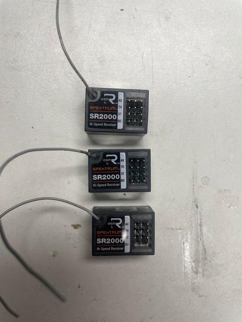 Spektrum SR2000 ontvangers (Arrma, Losi, Traxxas, Axial,etc, Hobby en Vrije tijd, Modelbouw | Radiografisch | Overige, Zo goed als nieuw