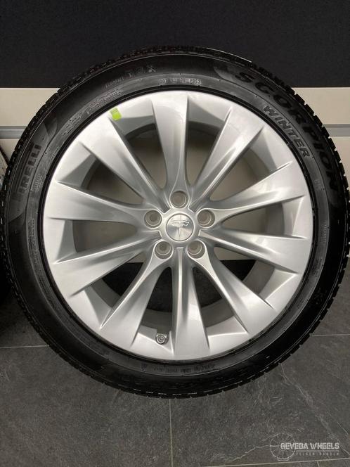 20” originele Tesla Model X velgen winterbanden NIEUW 5x120, Auto-onderdelen, Banden en Velgen, Banden en Velgen, Winterbanden
