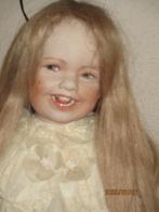 collectie pop  50 cm  helemaal in  porselein  SABA  bambole, Ophalen of Verzenden, Zo goed als nieuw, Pop