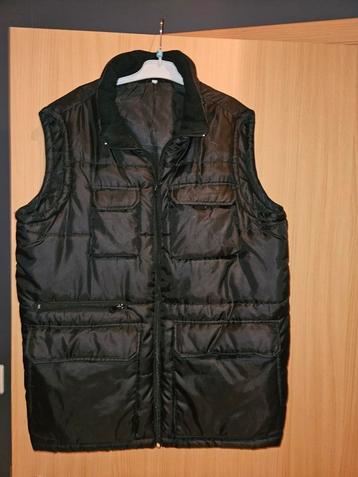 Zwarte bodywarmer maat M beschikbaar voor biedingen