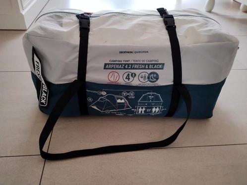 4.2 arpenaz fresh and black van decathlon, Caravans en Kamperen, Tenten, Zo goed als nieuw, Ophalen